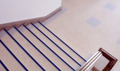 PVC地板和橡胶地板铺装辅料如何选择？